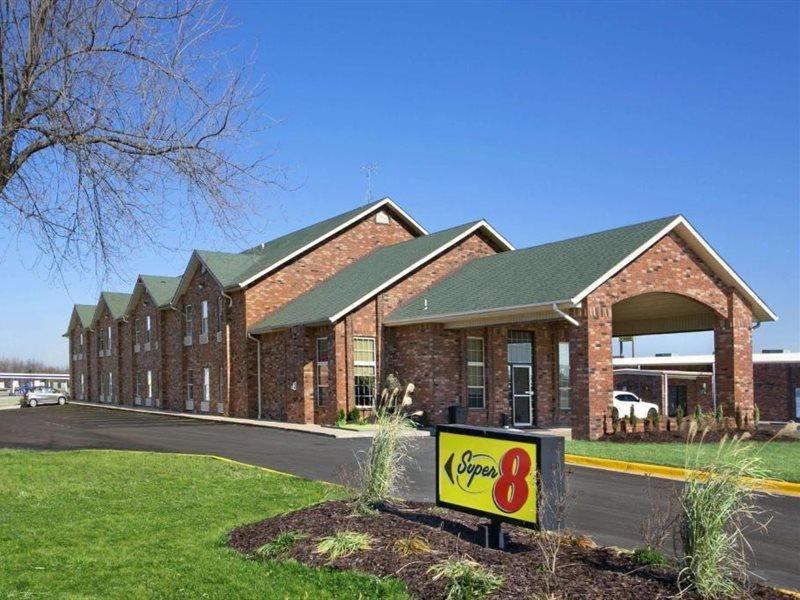 במוטל Strafford Super 8 By Wyndham Stafford/Springfield Area מראה חיצוני תמונה