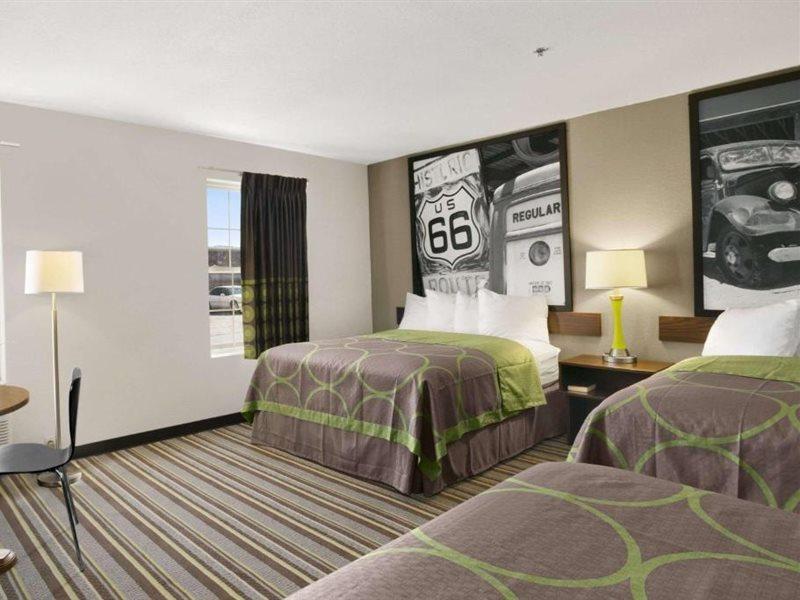 במוטל Strafford Super 8 By Wyndham Stafford/Springfield Area מראה חיצוני תמונה